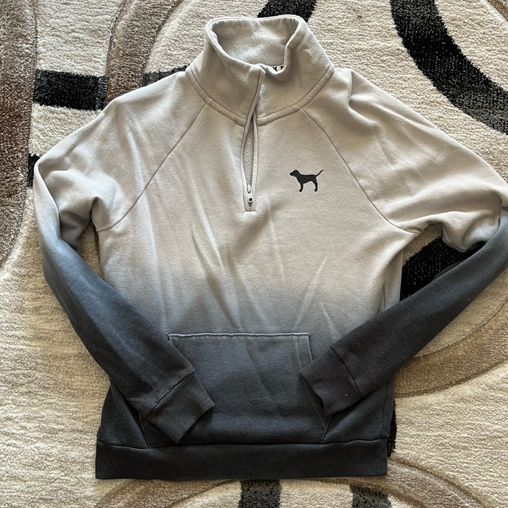 VS PINK ombré pullover